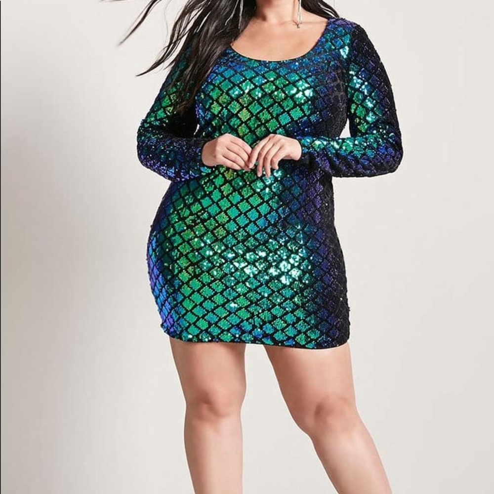FOREVER 21 PLUS SIZE DIAMOND CUT OUT SEQUIN DRESS